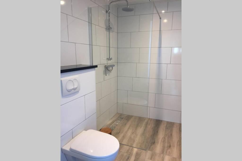 Bungalow Op Bedrijf Met Melkkoeien De Cocksdorp  Extérieur photo